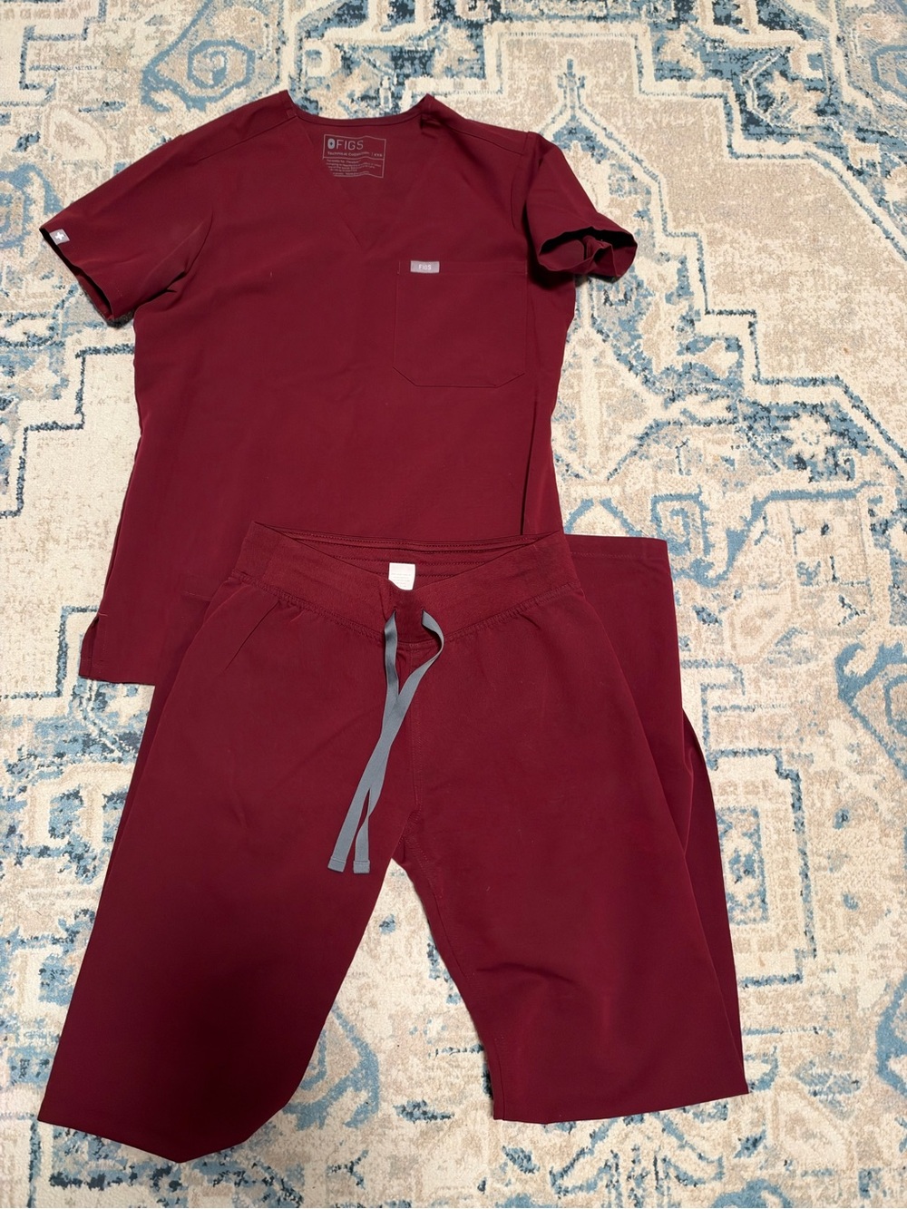 Figs Women's Burgundy Scrub Top & Jogger Set